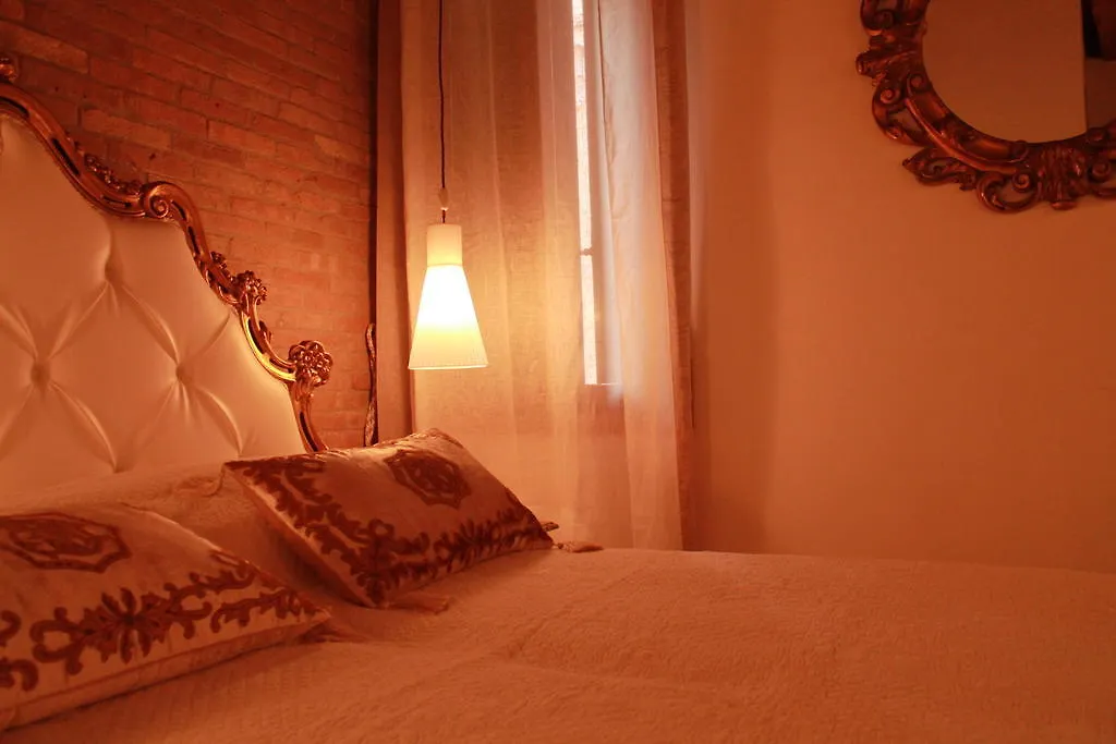 Rigoletto Charm Bed & Breakfast Venice
