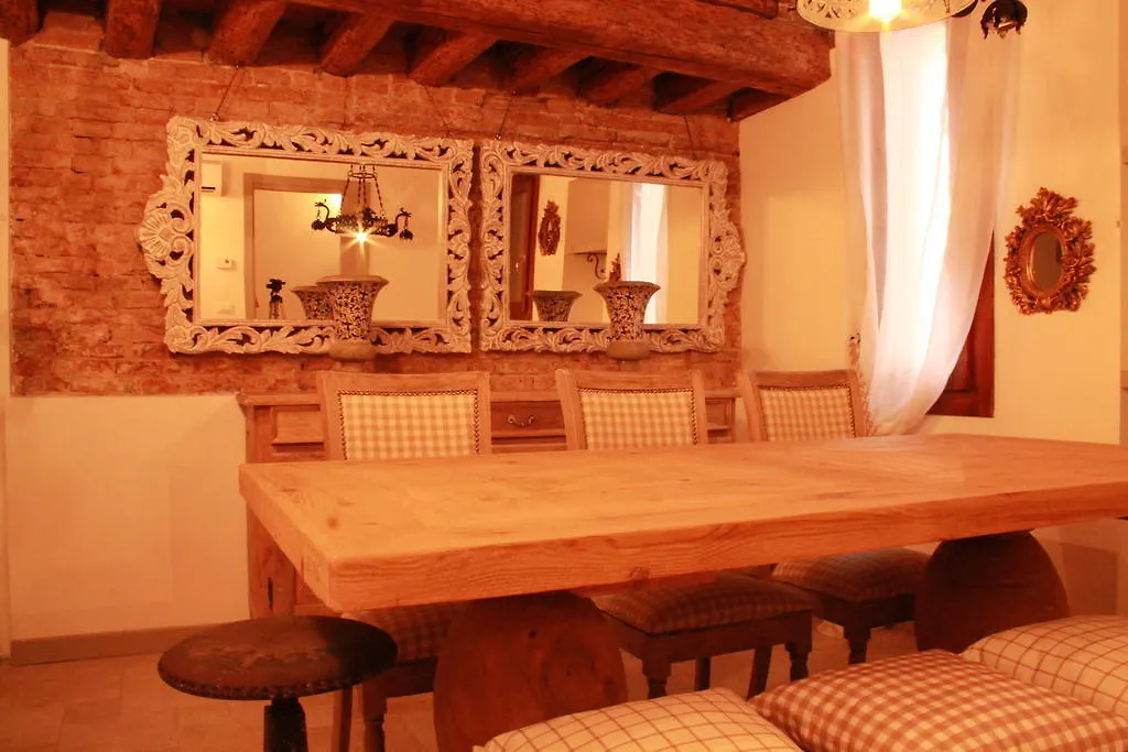 Rigoletto Charm Bed & Breakfast Venice 3*,  Italy